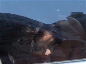 Morgan Lee sucking a ginormous man rod in her car